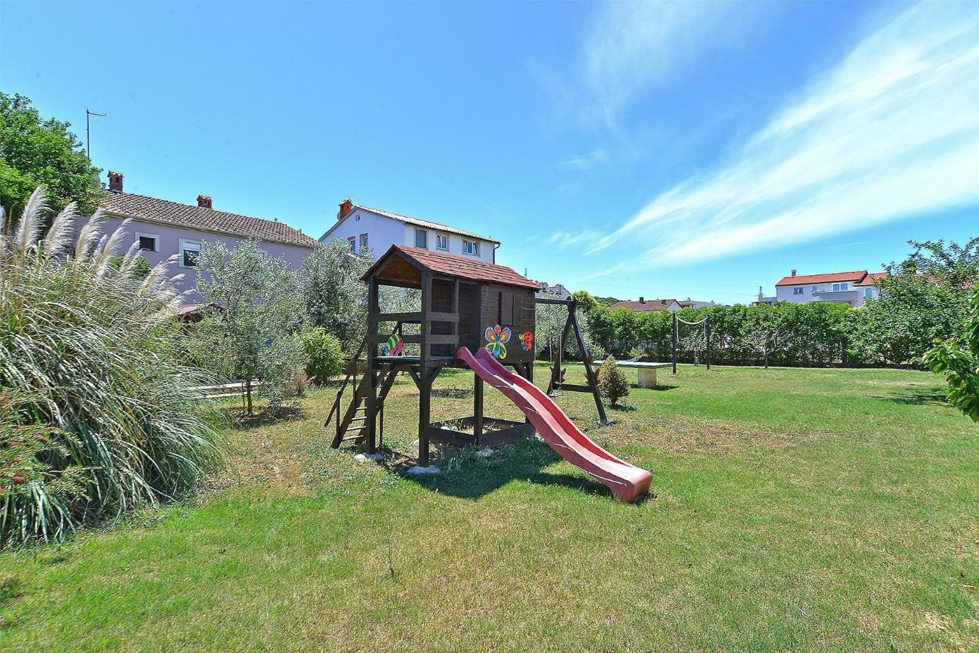 Mit Privatpool Fuer 8 Personen Ca 135 Qm In Pula, Istrien Istrische Riviera * Pula
